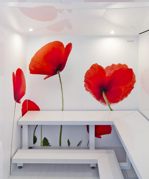 [Translate to Switzerland:] Dampfbad D6 Mohn-Druckdesign