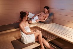 Sauna AURA Liegeneinrichtung